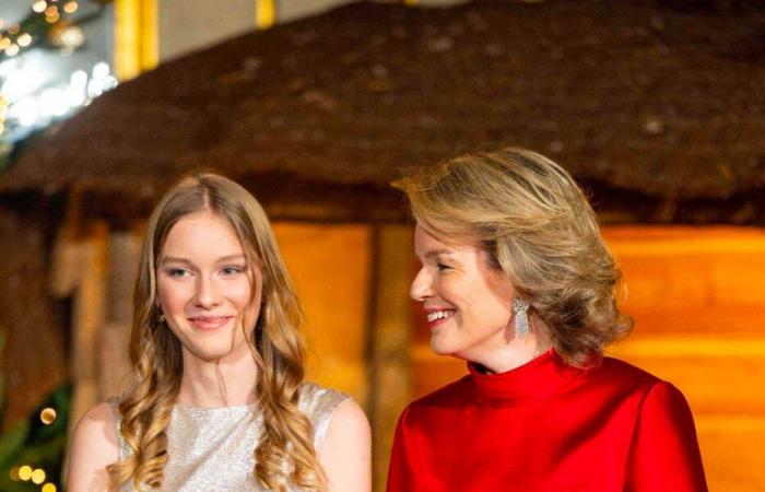 Princess Elisabeth in velvet and Princess Éléonore in silver to accompany King Philippe and Queen Mathilde to the Christmas concert