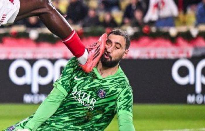 Donnarumma disfigured, Parisians angry