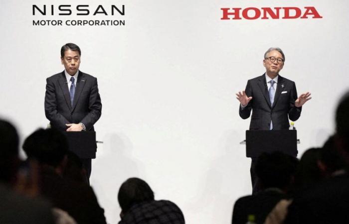 Taiwanese Foxconn would negotiate the purchase of Renault’s stake in Nissan