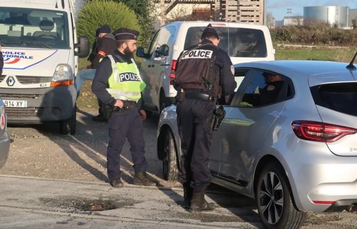 On the roads of Deux-Sèvres, police and gendarmerie were everywhere