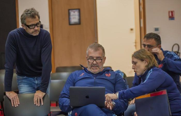 XV of France – Immersed in the heart of the French team staff seminar