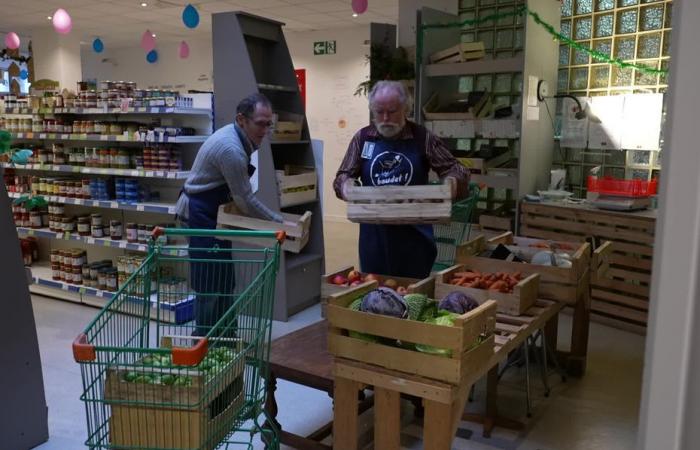 behind the scenes of a supermarket like no other