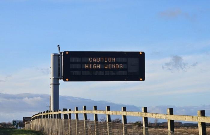 Windy and Cold for the final weekend before Christmas