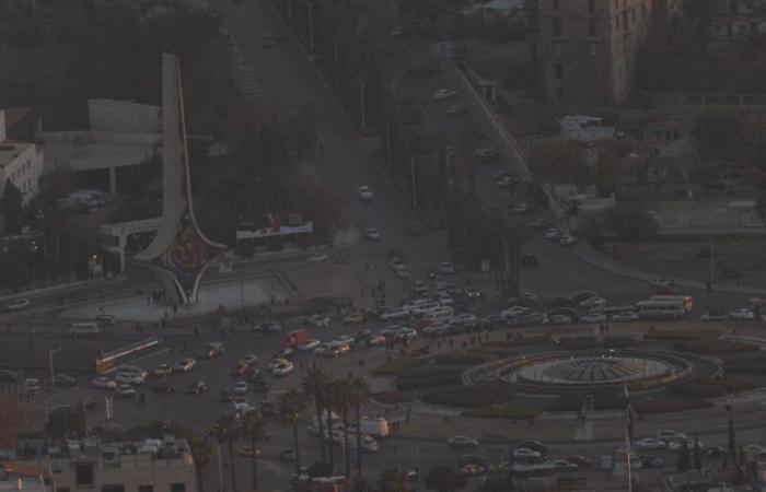 in Damascus, hundreds of people demonstrate for democracy and women’s rights