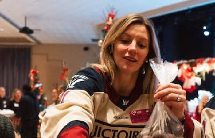 [EN IMAGES] La Victoire de Montréal helps the most disadvantaged