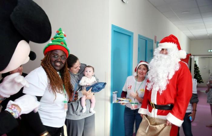 At Narbonne hospital, an enchanted break offered to sick children a few days before Christmas