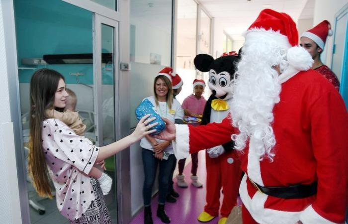 At Narbonne hospital, an enchanted break offered to sick children a few days before Christmas