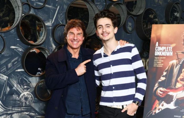 Tom Cruise special guest at the London screening of “A Complete Unknown”: the iconic meeting with Timothée Chalamet