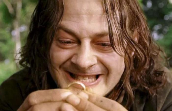 why Gollum never pursued Bilbo to the Shire