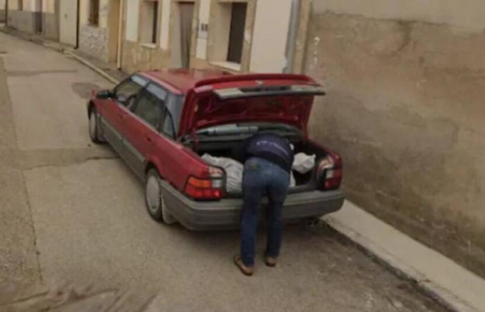 Google Maps helps solve murder mystery by capturing moment a person put suspected corpse into car in Spain