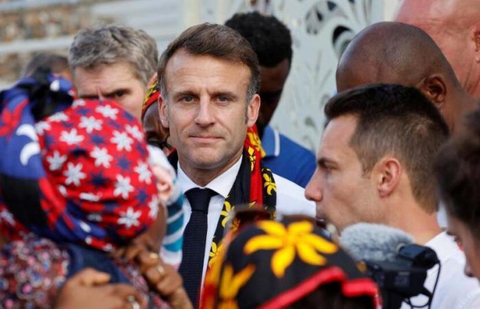 visiting Mayotte, Emmanuel Macron heckled