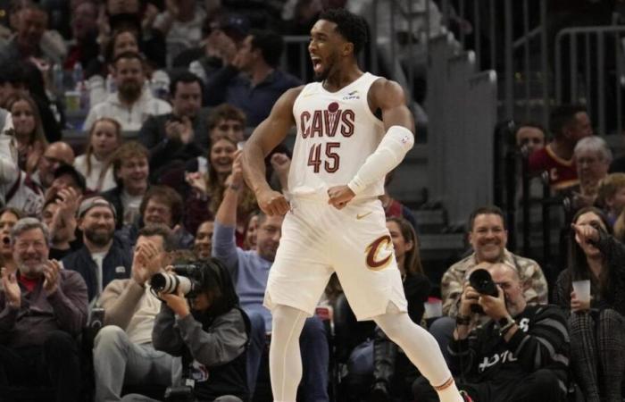 Mitchell steers Cavs as NBA Cup champs suffer hangover