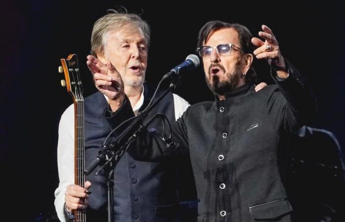 IN PICTURES | Surprise reunion of Ringo Starr and Paul McCartney on stage