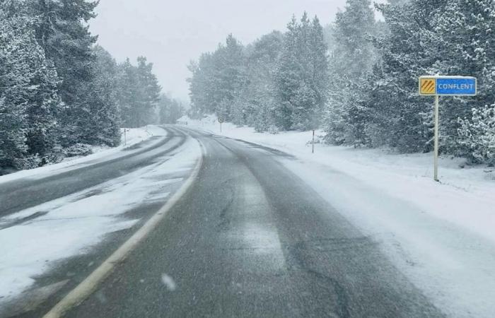 difficult traffic on several roads