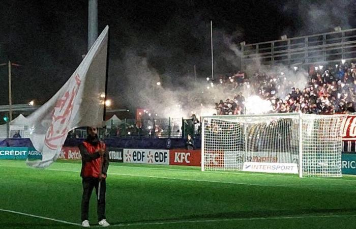 French Cup. FC Rouen logically loses in the 32nd final against Lille