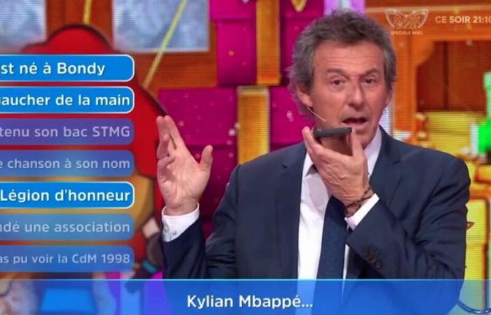 Jean-Luc Reichmann calls his son in the middle of the 12 coups de midi round