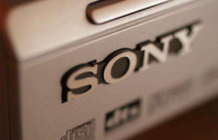 Sony invests €300 million in media group Kadokawa