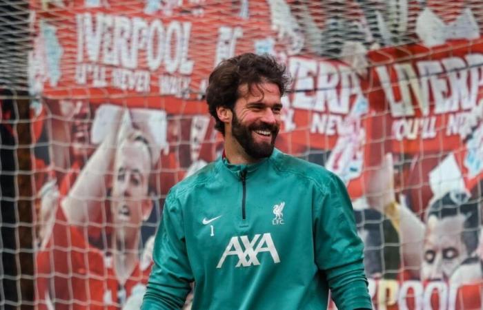 Interview with Alisson Becker: clean sheets, Tottenham and the goal of “something special”