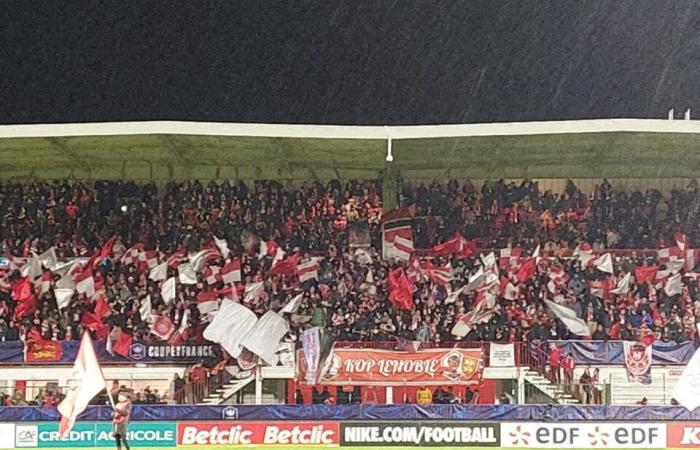 French Cup. FC Rouen logically loses in the 32nd final against Lille