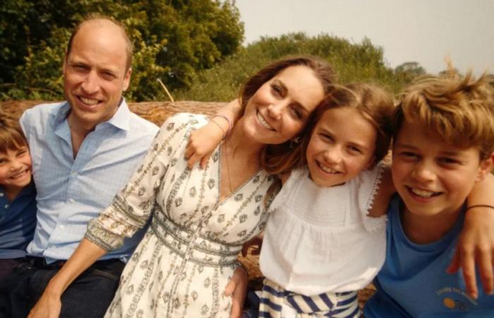 After Meghan and Harry, Kate and William in turn reveal their family greeting card