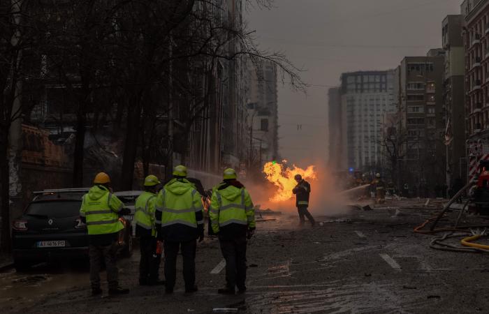 What is happening in kyiv? Loud explosions heard, Russia communicates (PHOTOS)