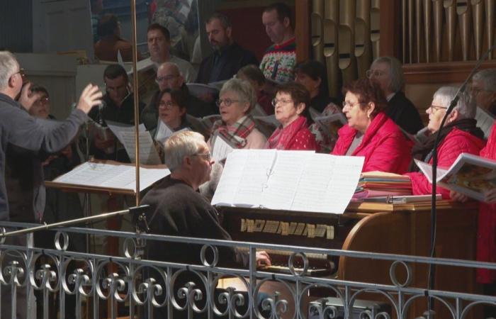 The parish choir expands its ranks for Christmas Eve