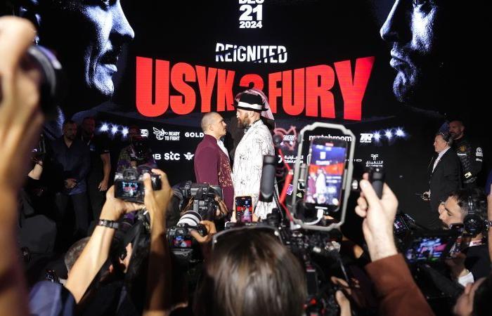 Tyson Fury and Oleksandr Usyk stare at each other for over 11 minutes ahead of heavyweight rematch