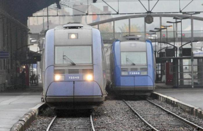 A simple “hello” sows discord on a train in Belgium, a complaint filed against a controller