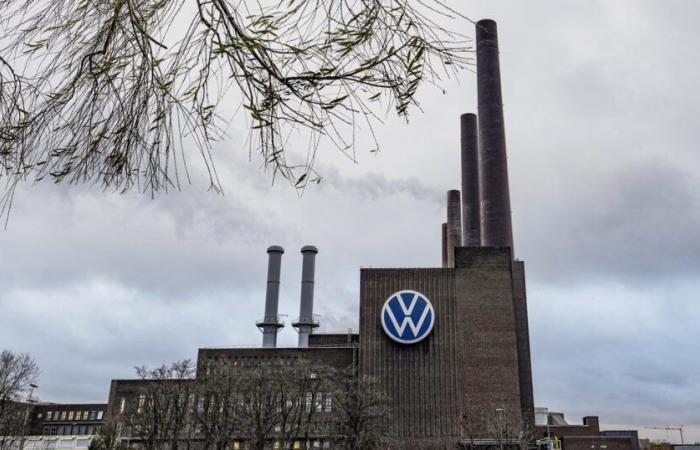 Volkswagen to cut more than 35,000 jobs in Germany without resorting to layoffs – rts.ch