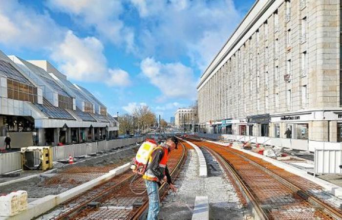 Artificial intelligence, demography, tram works: Hello Brest!