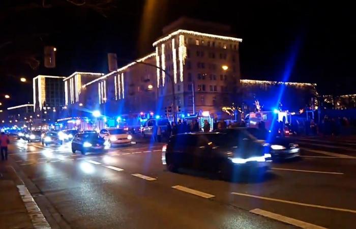 Cars over the crowd at the Magdeburg Christmas markets: a small child among the dead, dozens injured. The driver arrested: he is a 50-year-old Arab doctor – Video