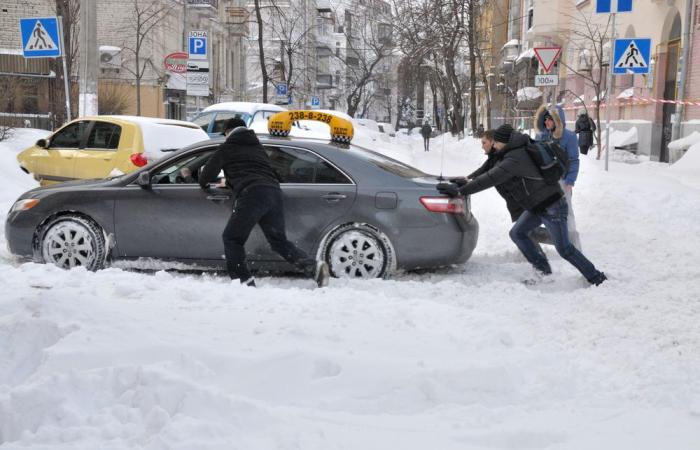 Thessaloniki weather: first snowfalls in the mountains, white landscapes and inconveniences on the roads