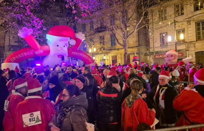 EVENING FACT 550 Santas took part in the first Christmas run Arles