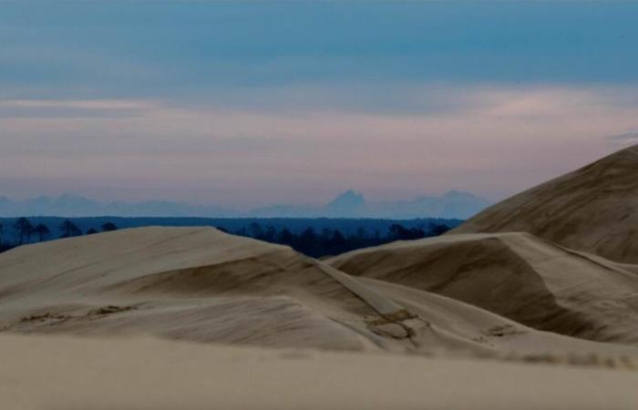 In pictures. The mirage of the Pyrenees, always spectacular, above the Pilat dune