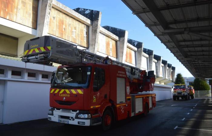 burnt down, the Jonzac barracks quickly got back into operation