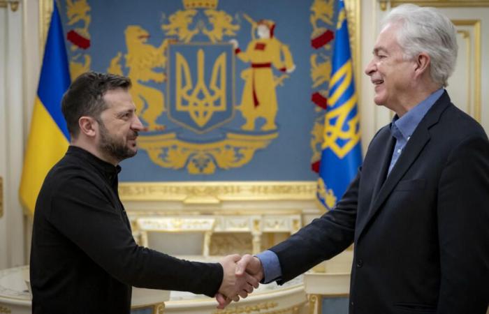 Volodymyr Zelensky announces having received CIA Director William Burns in kyiv