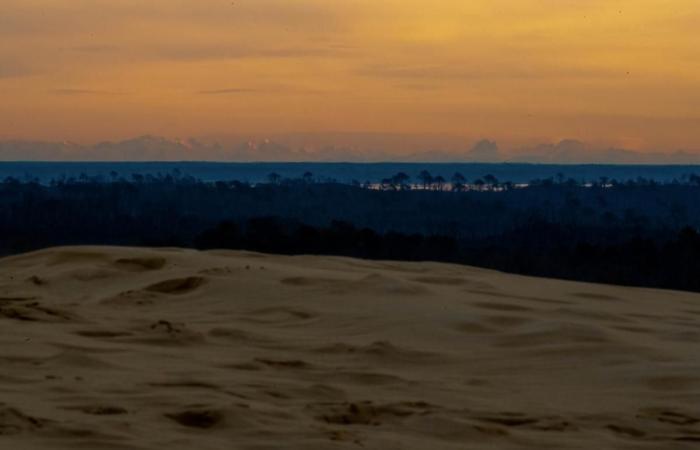 In pictures. The mirage of the Pyrenees, always spectacular, above the Pilat dune