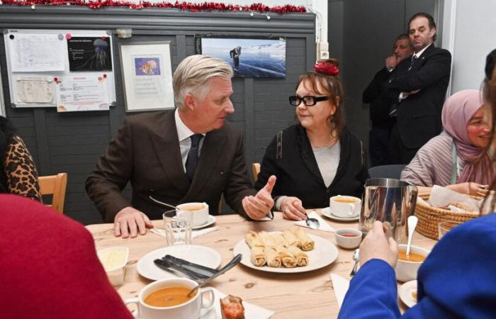 Philippe and Mathilde from Belgium visit a Brussels reception center for Christmas