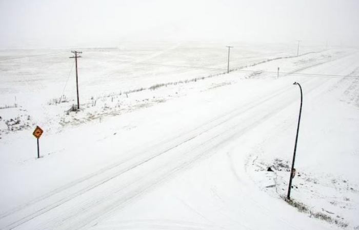 Traffic resumes on the Trans-Canada Highway after a short closure