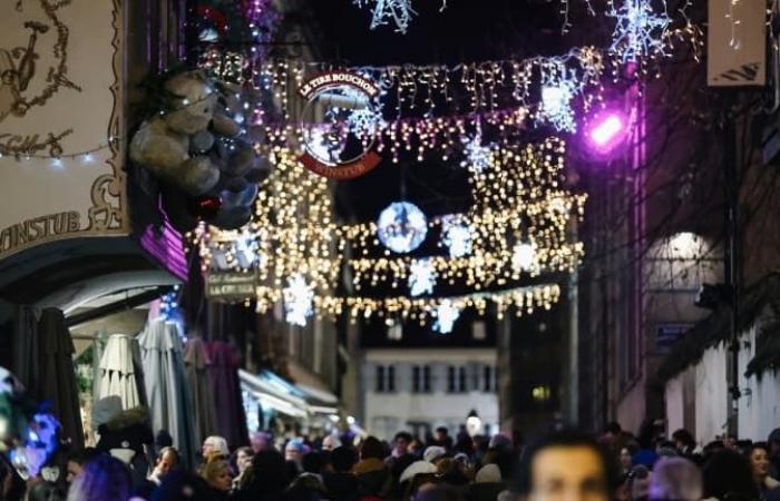 at the Strasbourg market, tourists present despite the attack on Magdeburg