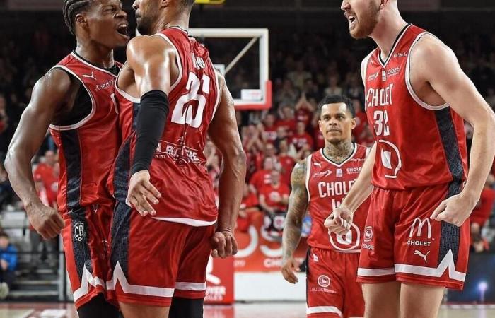 Cholet Basket size pattern in Nanterre. Sport