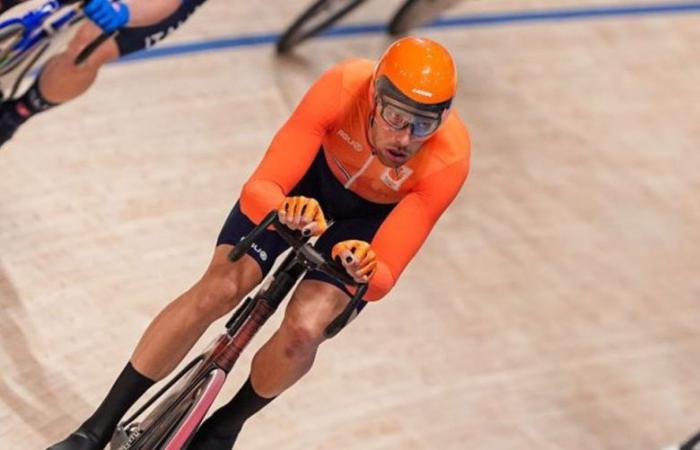 Cycling. Track – The UCI suspends a Dutch track rider for his “indecent gestures”