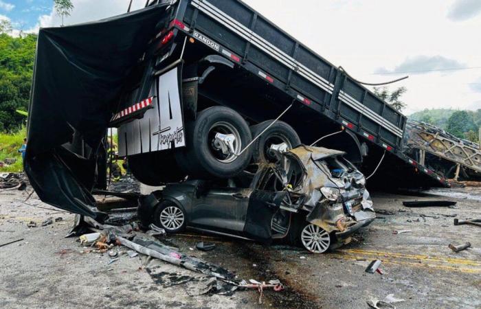 Bus accident in Brazil: death toll rises to 32