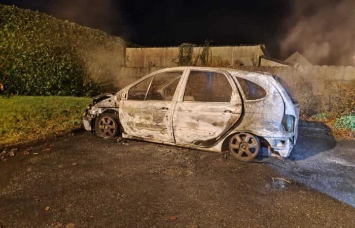 in Fougères, his car was stolen and set on fire