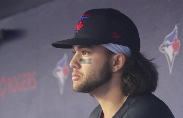 Drama in the Dugout, the Blue Jays' desperate move could involve trading Bichette and re-signing Guerrero.