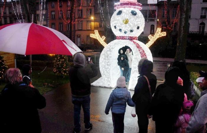 Christmas parade, DJ, ice rink… in the rain the Magic of Christmas tries to punctuate the weekend of Carcassonne residents