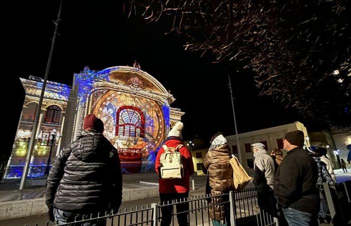 Castres. Castres heritage enhanced by the magic of mapping