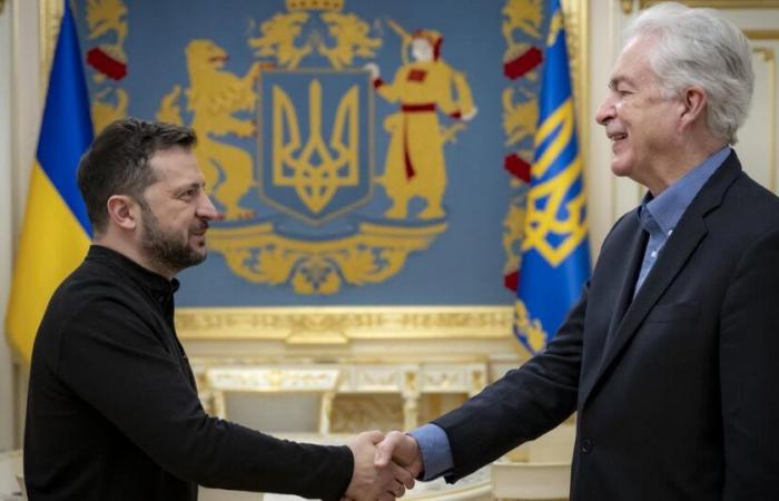 CIA director received by Zelensky in kyiv one last time before the end of his functions