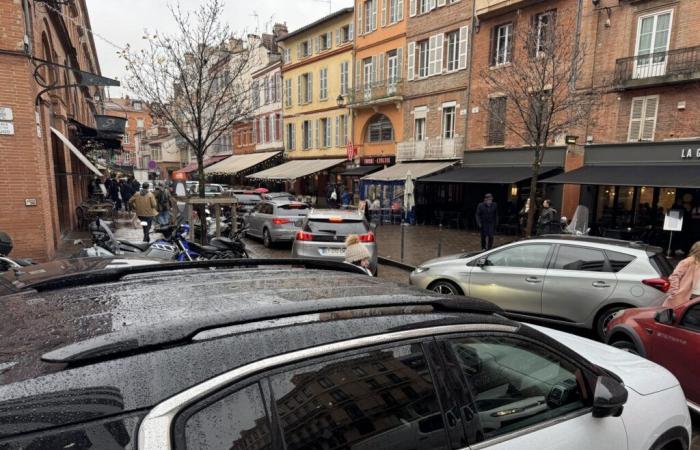 Last Saturday before Christmas, gift race, parade, rain… big traffic jams expected today in Toulouse