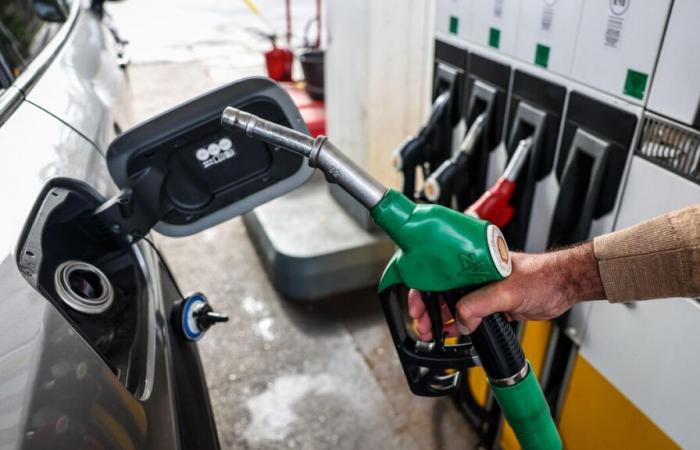 A Leclerc service station reverses diesel and gasoline in the tanks, several drivers break down